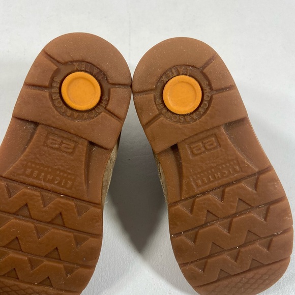 Richter toddler booties. - Picture 7 of 7